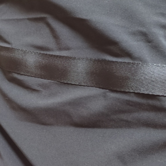 Athleta Pull on ankle Athleasure Black Women's Strechy Pants side satin Sripe - Picture 4 of 6